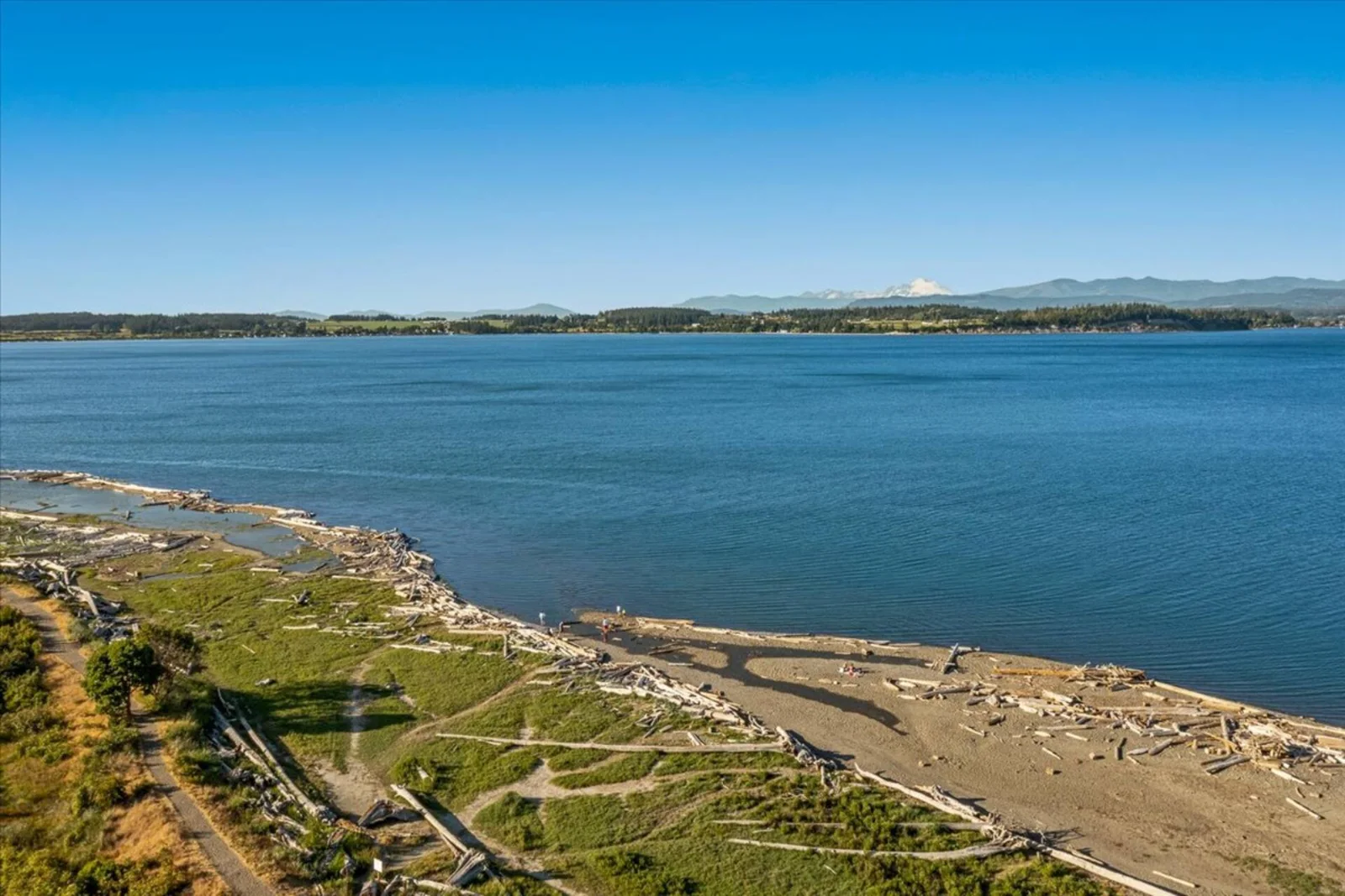 Costa de Camano Island